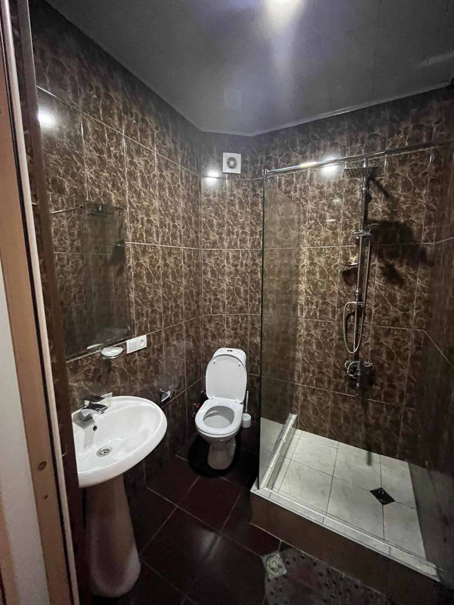 Sunny Hotel טביליסי מראה חיצוני תמונה
